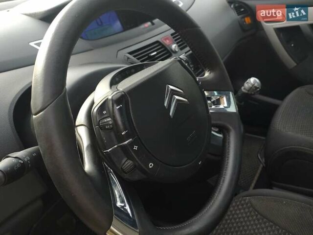 Білий Сітроен С4 Пікассо, об'ємом двигуна 1.6 л та пробігом 240 тис. км за 5550 $, фото 22 на Automoto.ua