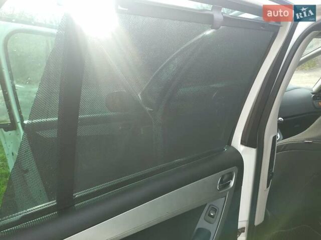 Білий Сітроен С4 Пікассо, об'ємом двигуна 1.6 л та пробігом 240 тис. км за 5550 $, фото 20 на Automoto.ua