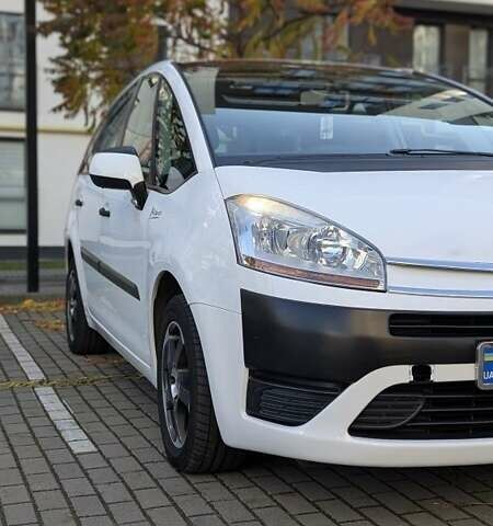 Білий Сітроен С4 Пікассо, об'ємом двигуна 1.6 л та пробігом 216 тис. км за 5700 $, фото 9 на Automoto.ua