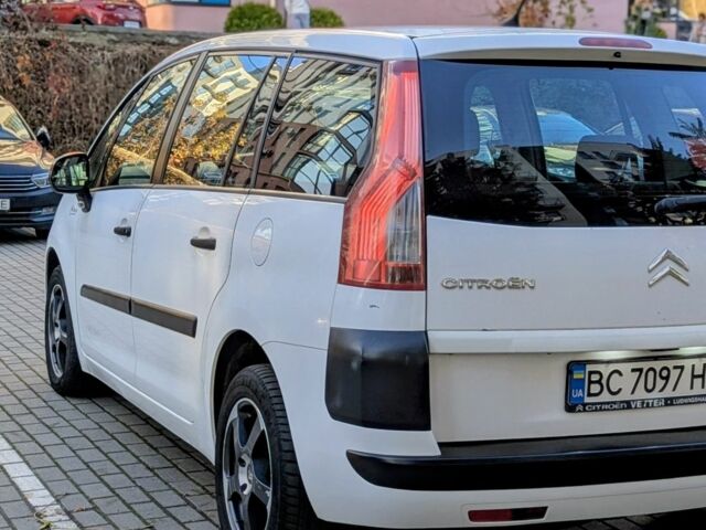 Білий Сітроен С4 Пікассо, об'ємом двигуна 1.6 л та пробігом 216 тис. км за 5700 $, фото 11 на Automoto.ua