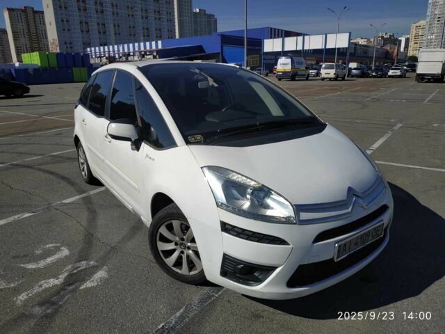 Білий Сітроен С4 Пікассо, об'ємом двигуна 1.6 л та пробігом 199 тис. км за 4999 $, фото 2 на Automoto.ua