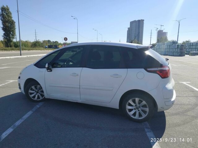 Білий Сітроен С4 Пікассо, об'ємом двигуна 1.6 л та пробігом 199 тис. км за 4999 $, фото 4 на Automoto.ua