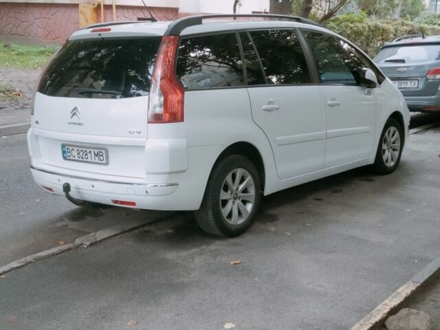 Білий Сітроен С4 Пікассо, об'ємом двигуна 0 л та пробігом 260 тис. км за 6800 $, фото 2 на Automoto.ua