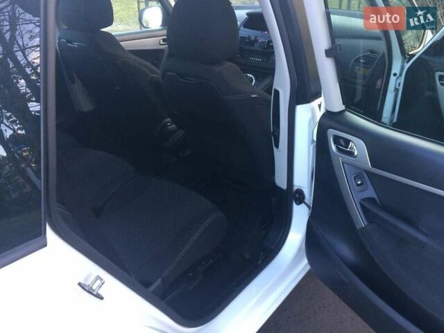 Білий Сітроен С4 Пікассо, об'ємом двигуна 1.6 л та пробігом 220 тис. км за 6900 $, фото 2 на Automoto.ua