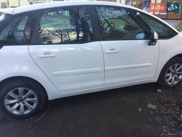Білий Сітроен С4 Пікассо, об'ємом двигуна 1.6 л та пробігом 220 тис. км за 6900 $, фото 5 на Automoto.ua