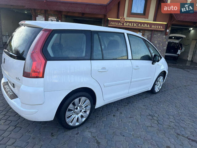 Білий Сітроен С4 Пікассо, об'ємом двигуна 1.6 л та пробігом 350 тис. км за 7777 $, фото 4 на Automoto.ua