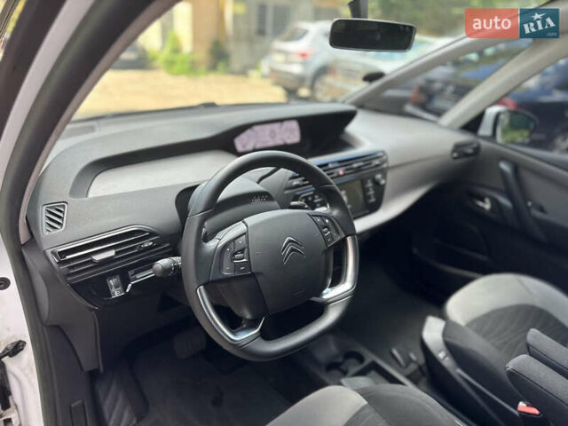 Белый Ситроен С4 Пикассо, объемом двигателя 1.56 л и пробегом 81 тыс. км за 11850 $, фото 20 на Automoto.ua