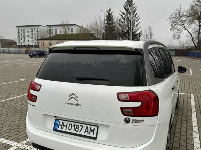 Белый Ситроен С4 Пикассо, объемом двигателя 2 л и пробегом 293 тыс. км за 11499 $, фото 5 на Automoto.ua