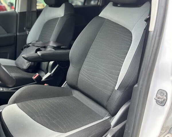 Белый Ситроен С4 Пикассо, объемом двигателя 1.56 л и пробегом 81 тыс. км за 11850 $, фото 9 на Automoto.ua