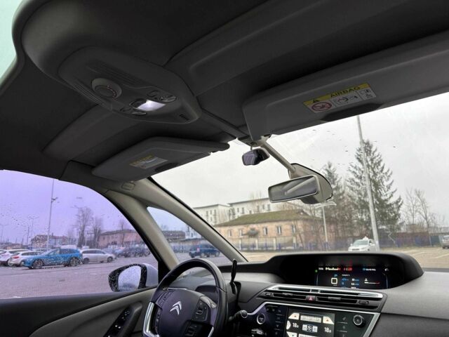 Белый Ситроен С4 Пикассо, объемом двигателя 2 л и пробегом 293 тыс. км за 11499 $, фото 11 на Automoto.ua