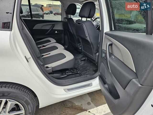 Белый Ситроен С4 Пикассо, объемом двигателя 1.56 л и пробегом 119 тыс. км за 12600 $, фото 11 на Automoto.ua