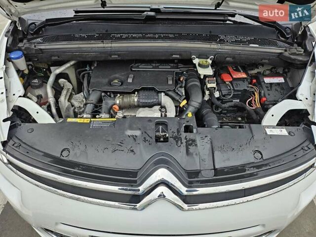Белый Ситроен С4 Пикассо, объемом двигателя 1.56 л и пробегом 119 тыс. км за 12600 $, фото 2 на Automoto.ua