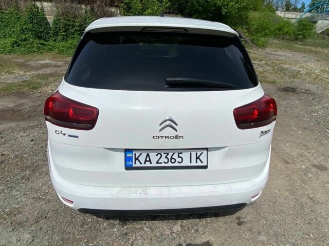 Белый Ситроен С4 Пикассо, объемом двигателя 2 л и пробегом 170 тыс. км за 8990 $, фото 3 на Automoto.ua