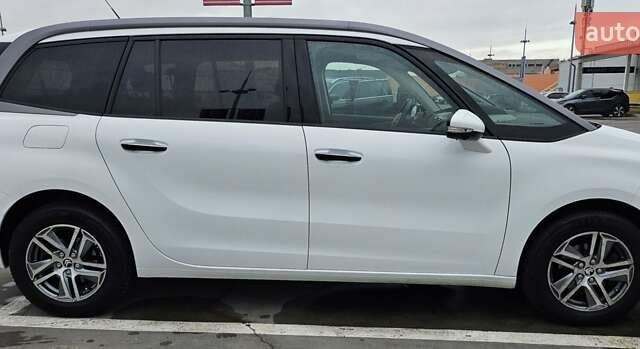 Белый Ситроен С4 Пикассо, объемом двигателя 1.56 л и пробегом 119 тыс. км за 12600 $, фото 5 на Automoto.ua