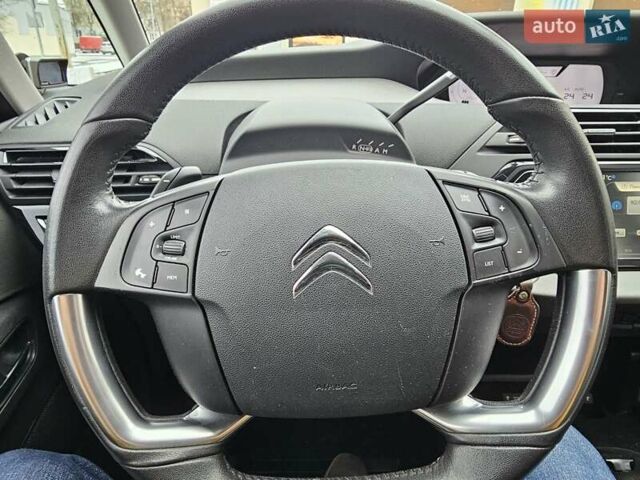 Білий Сітроен С4 Пікассо, об'ємом двигуна 1.56 л та пробігом 129 тис. км за 12755 $, фото 9 на Automoto.ua