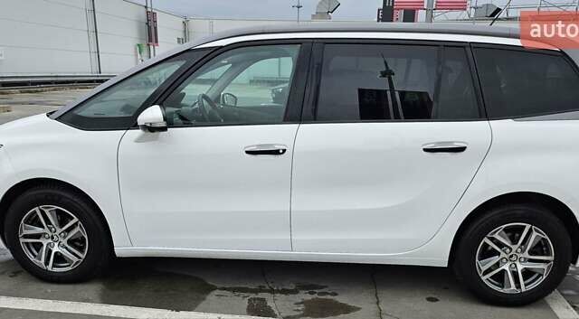 Белый Ситроен С4 Пикассо, объемом двигателя 1.56 л и пробегом 119 тыс. км за 12600 $, фото 3 на Automoto.ua