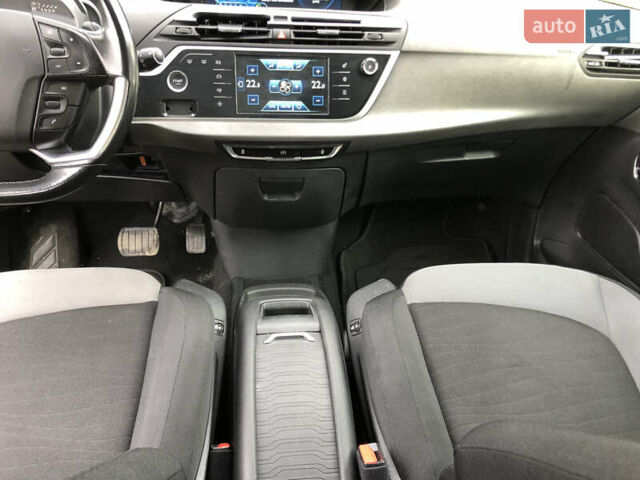 Белый Ситроен С4 Пикассо, объемом двигателя 1.6 л и пробегом 165 тыс. км за 9990 $, фото 39 на Automoto.ua