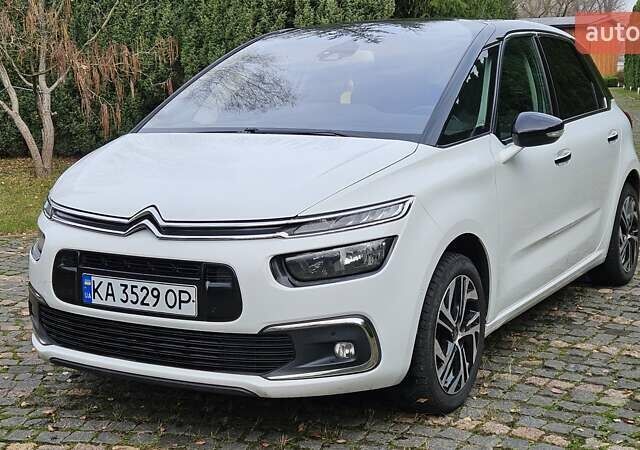 Белый Ситроен С4 Пикассо, объемом двигателя 1.6 л и пробегом 235 тыс. км за 13790 $, фото 4 на Automoto.ua