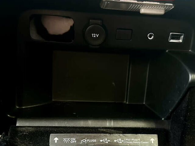 Белый Ситроен С4 Пикассо, объемом двигателя 1.6 л и пробегом 243 тыс. км за 10999 $, фото 27 на Automoto.ua