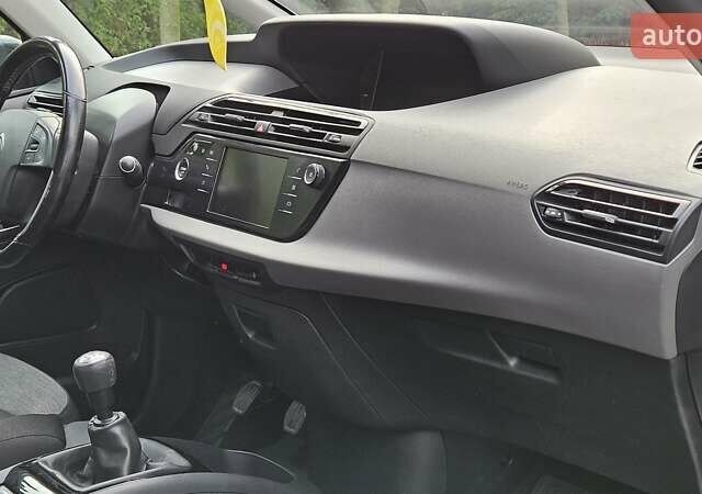 Белый Ситроен С4 Пикассо, объемом двигателя 1.6 л и пробегом 235 тыс. км за 13790 $, фото 21 на Automoto.ua