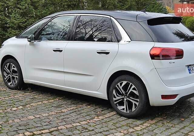 Белый Ситроен С4 Пикассо, объемом двигателя 1.6 л и пробегом 235 тыс. км за 13790 $, фото 7 на Automoto.ua