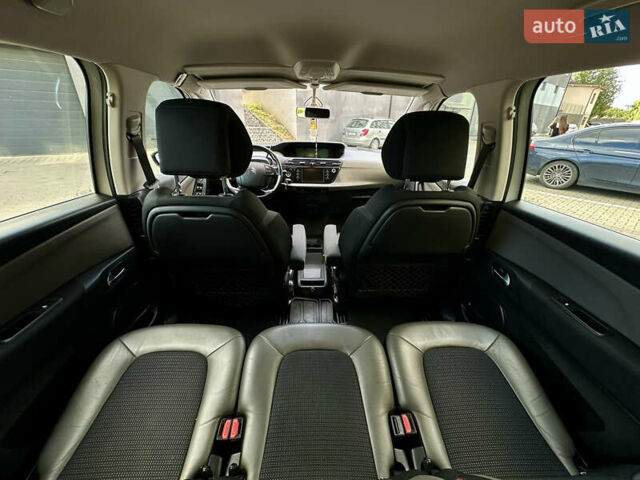 Белый Ситроен С4 Пикассо, объемом двигателя 1.6 л и пробегом 243 тыс. км за 10999 $, фото 15 на Automoto.ua