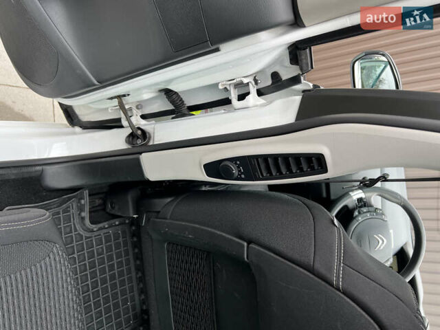 Белый Ситроен С4 Пикассо, объемом двигателя 1.6 л и пробегом 194 тыс. км за 7300 $, фото 36 на Automoto.ua