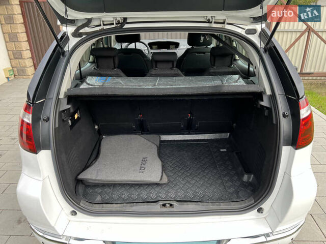 Белый Ситроен С4 Пикассо, объемом двигателя 1.6 л и пробегом 194 тыс. км за 7300 $, фото 40 на Automoto.ua