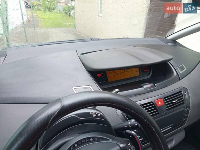 Белый Ситроен С4 Пикассо, объемом двигателя 1.56 л и пробегом 239 тыс. км за 6600 $, фото 17 на Automoto.ua