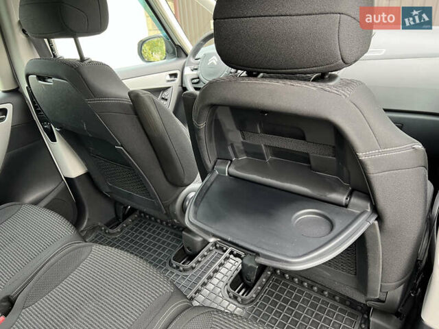 Белый Ситроен С4 Пикассо, объемом двигателя 1.6 л и пробегом 194 тыс. км за 7300 $, фото 32 на Automoto.ua