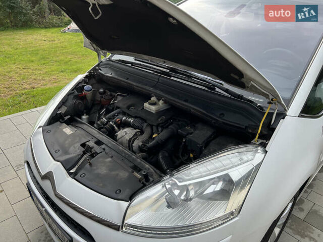 Белый Ситроен С4 Пикассо, объемом двигателя 1.6 л и пробегом 194 тыс. км за 7300 $, фото 44 на Automoto.ua