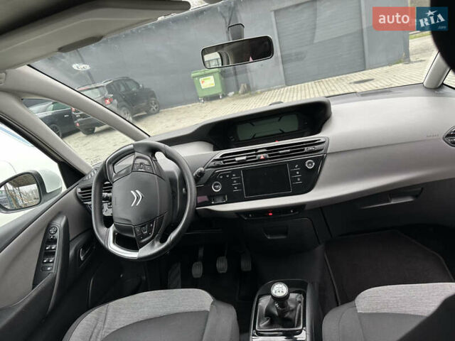 Белый Ситроен С4 Пикассо, объемом двигателя 1.6 л и пробегом 130 тыс. км за 9700 $, фото 8 на Automoto.ua