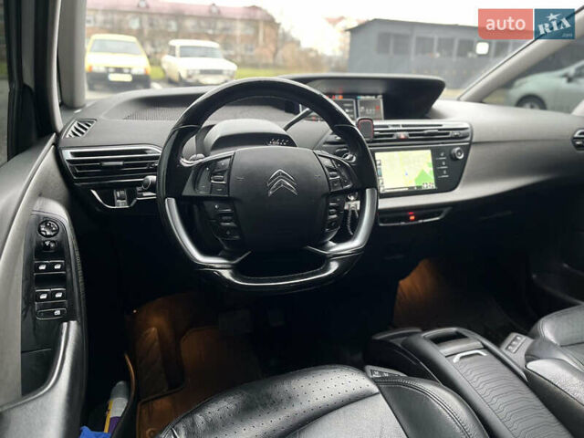 Білий Сітроен С4 Пікассо, об'ємом двигуна 1.56 л та пробігом 302 тис. км за 8550 $, фото 7 на Automoto.ua