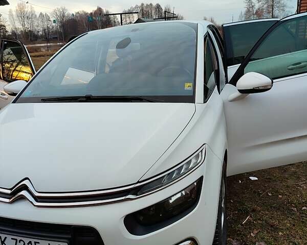 Білий Сітроен С4 Пікассо, об'ємом двигуна 1.6 л та пробігом 285 тис. км за 12800 $, фото 2 на Automoto.ua