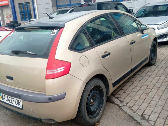 Бежевый Ситроен С4 Пикассо, объемом двигателя 1.6 л и пробегом 250 тыс. км за 3800 $, фото 7 на Automoto.ua