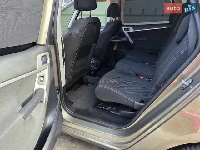 Бежевий Сітроен С4 Пікассо, об'ємом двигуна 1.6 л та пробігом 240 тис. км за 4500 $, фото 8 на Automoto.ua