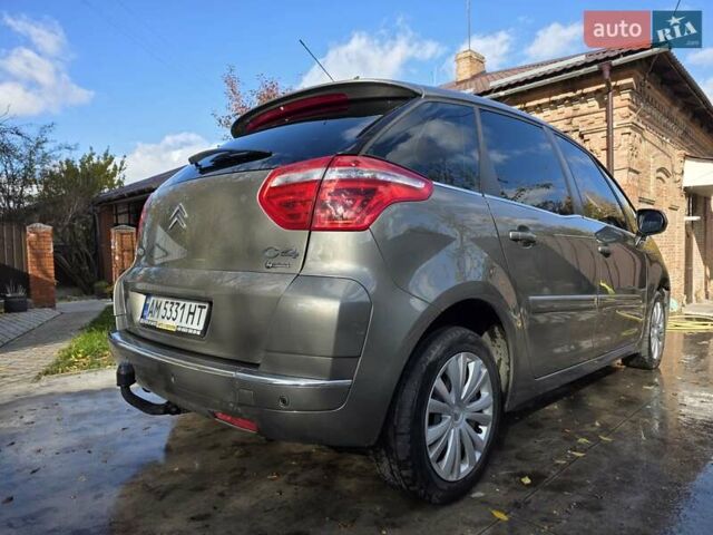 Бежевий Сітроен С4 Пікассо, об'ємом двигуна 1.6 л та пробігом 240 тис. км за 4500 $, фото 37 на Automoto.ua