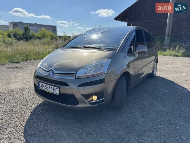 Бежевый Ситроен С4 Пикассо, объемом двигателя 1.6 л и пробегом 240 тыс. км за 4500 $, фото 12 на Automoto.ua