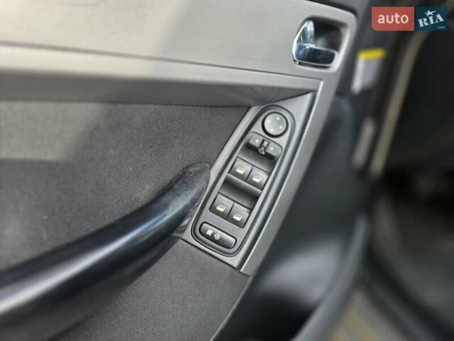 Ситроен С4 Пикассо 2009 в Бердичеве на Automoto.ua Бежевый Ситроен С4 Пикассо, объемом двигателя 1.6 л и пробегом 240 тыс. км за 3999 $, фото 46 на Automoto.ua