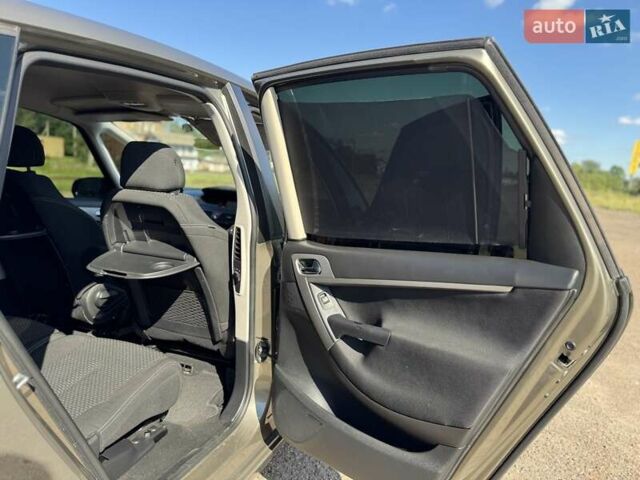 Бежевый Ситроен С4 Пикассо, объемом двигателя 1.6 л и пробегом 240 тыс. км за 4500 $, фото 9 на Automoto.ua