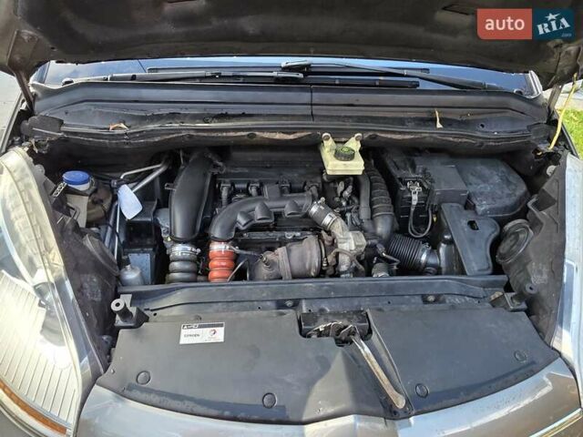 Бежевий Сітроен С4 Пікассо, об'ємом двигуна 1.6 л та пробігом 240 тис. км за 4500 $, фото 1 на Automoto.ua