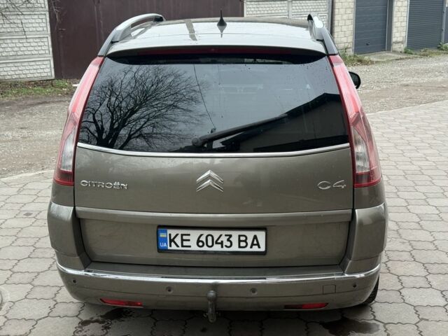 Бежевий Сітроен С4 Пікассо, об'ємом двигуна 1.6 л та пробігом 260 тис. км за 5000 $, фото 5 на Automoto.ua