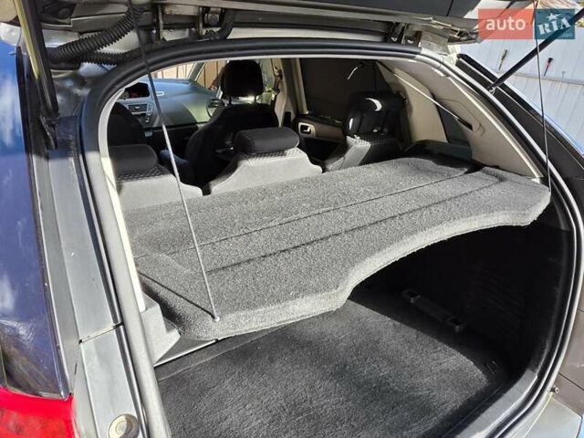 Ситроен С4 Пикассо 2009 в Бердичеве на Automoto.ua Бежевый Ситроен С4 Пикассо, объемом двигателя 1.6 л и пробегом 240 тыс. км за 3999 $, фото 5 на Automoto.ua