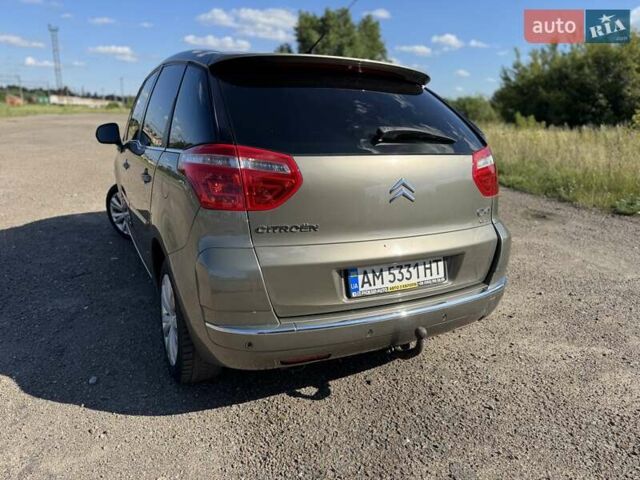 Бежевый Ситроен С4 Пикассо, объемом двигателя 1.6 л и пробегом 240 тыс. км за 4500 $, фото 18 на Automoto.ua