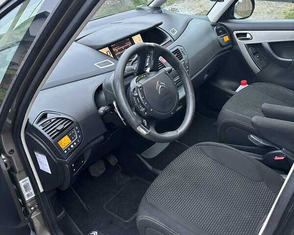 Бежевый Ситроен С4 Пикассо, объемом двигателя 1.6 л и пробегом 193 тыс. км за 6200 $, фото 14 на Automoto.ua