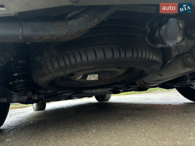 Бежевый Ситроен С4 Пикассо, объемом двигателя 1.6 л и пробегом 193 тыс. км за 6200 $, фото 12 на Automoto.ua