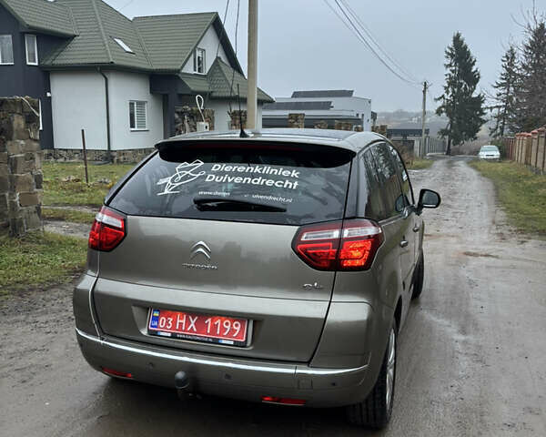 Бежевый Ситроен С4 Пикассо, объемом двигателя 1.6 л и пробегом 193 тыс. км за 6200 $, фото 4 на Automoto.ua