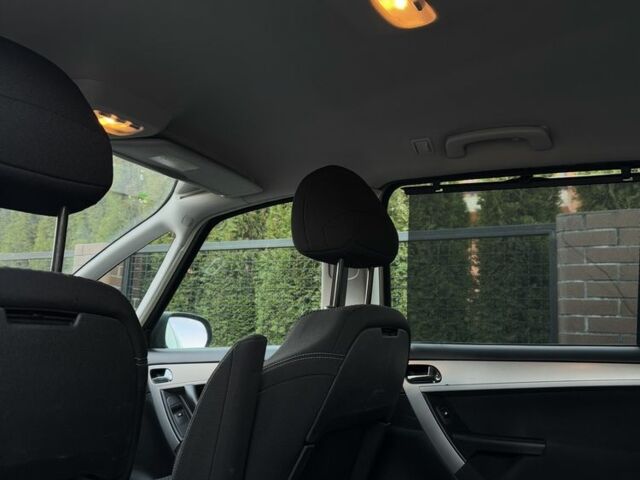 Бежевий Сітроен С4 Пікассо, об'ємом двигуна 1.6 л та пробігом 230 тис. км за 7500 $, фото 21 на Automoto.ua