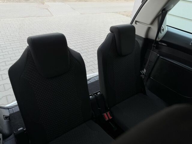 Бежевий Сітроен С4 Пікассо, об'ємом двигуна 1.6 л та пробігом 230 тис. км за 7500 $, фото 23 на Automoto.ua