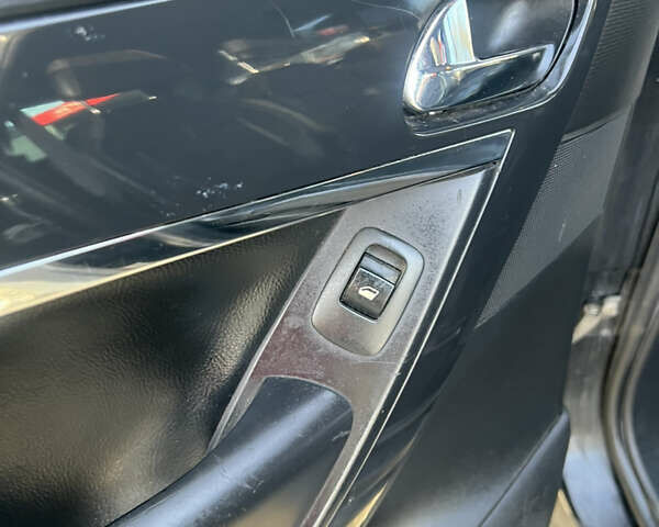 Черный Ситроен С4 Пикассо, объемом двигателя 1.6 л и пробегом 260 тыс. км за 4000 $, фото 18 на Automoto.ua